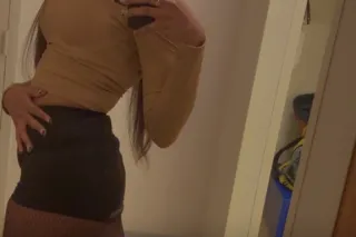 𝐻𝒾𝑔𝒽𝓁𝓎 𝐹𝒶𝓋𝑜𝓇𝑒𝒹 🥂💓 1OO% rεaℓ!!🌸... - Image 3