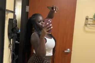 NIGERIAN HOTTIE 💦🍫 OUTCALL ONL... - Image 1