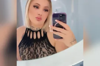 ✨ 𝙋𝙊𝙋𝙐𝙇𝘼𝙍 𝘿𝙀𝙈𝘼𝙉𝘿💕🌊Blonde Playm... - Image 3