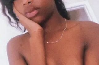 A CALM EXPERINCE WIT ITTYBITTY... - Image 2