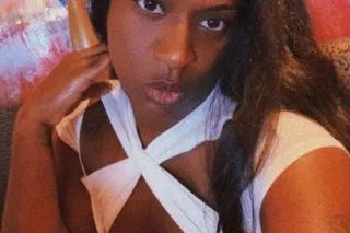 kaaylabunz here to do what she... - Image 3